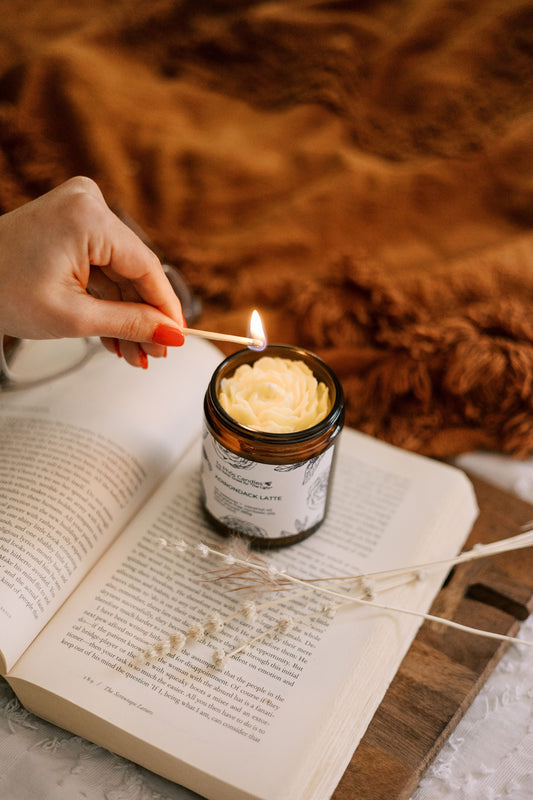 Illuminate and Elevate: 5 Surprising Benefits of Beeswax Candles for Your Well-being